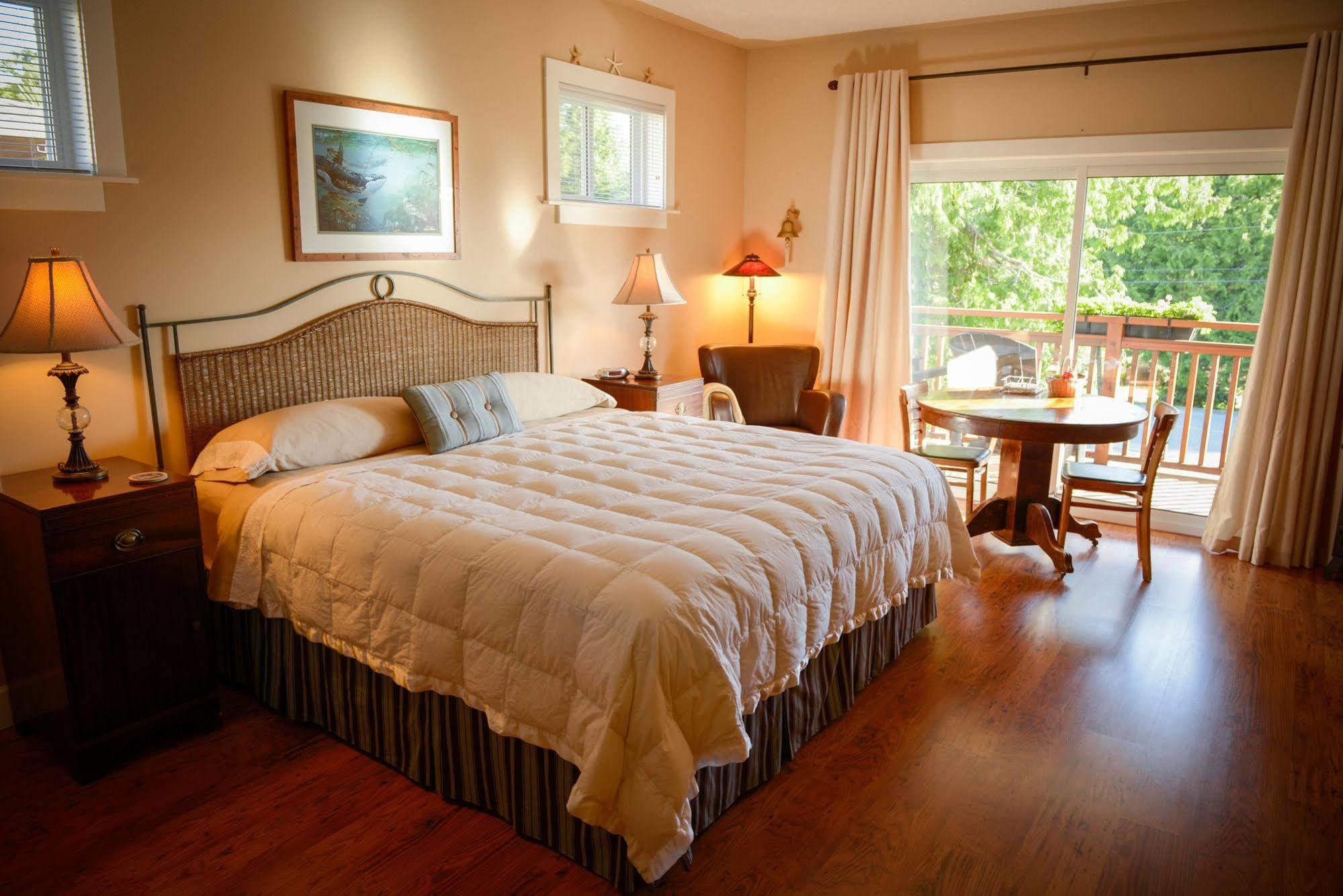 Ocean Mist Guesthouse Юклулет Экстерьер фото